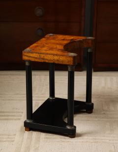 Neoclassical Side Table - 3339549