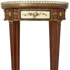 Neoclassical style gilt bronze mounted wooden side table - 1433200