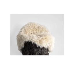Niclas Wolf Geoprimitive Ceramic Settle with Sheep Wool by Niclas Wolf - 1836241
