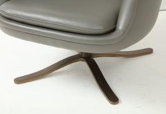 Nicos Zographos Zographos Leather Swivel Bucket Chair - 2165246
