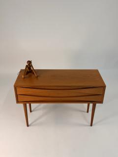Niels Clausen Single Nightsand by Niels Clausen in Oak Circa 1960s - 4390476