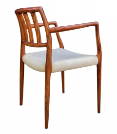 Niels Otto M ller Set of Eight Mid Century Danish Modern Dining Chairs in Rosewood by Niels Moller - 2592092