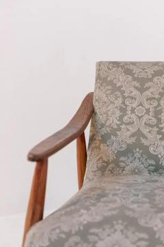 Nordic Armchair in Wood and Damask Fabric - 3628809