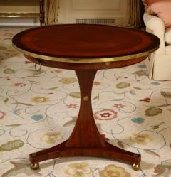 Northern European Gueridon Table - 2735641