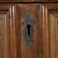 Northern Italian Walnut Chest of Drawers Circa 1820 - 905813