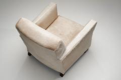 Norwegian Armchair in White Ponyskin Norway 1930s - 4563305