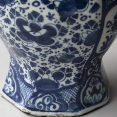 OCTAGONAL DUTCH DELFT BLUE AND WHITE WAISTED BOTTLE VASES CONVERTED TO LAMPS - 4096738