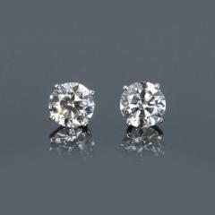 ONE PAIR OF ROUND DIAMOND EAR STUDS - 2363261