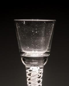 OPAQUE TWIST CORDIAL GLASS - 3792835