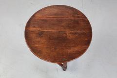 Oak Cannon Barrel Cricket Table - 2871764