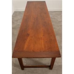 Oak Farmhouse Dining Table - 2895101