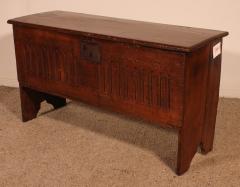 Oak Sabre Chest Or Plank Coffer Circa 1600 - 3987517