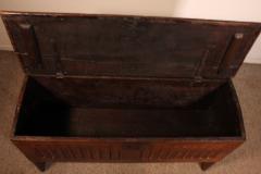 Oak Sabre Chest Or Plank Coffer Circa 1600 - 3987521