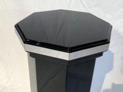 Octagonal Art Deco Column Pedestal Black Lacquer and Trims France circa 1930 - 1730193