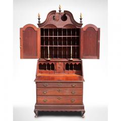 Offered by ANTIQUE ASSOCIATES AT WEST TOWNSEND - 1874811