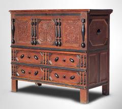 Offered by ANTIQUE ASSOCIATES AT WEST TOWNSEND - 1874963