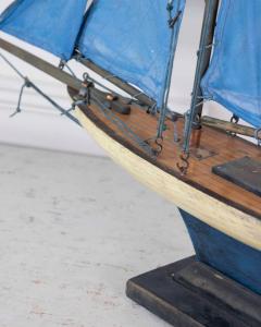 Old Star Wood Tin Pond Yacht Southport England circa 1950 - 4758157