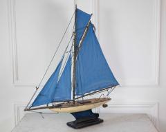 Old Star Wood Tin Pond Yacht Southport England circa 1950 - 4758194