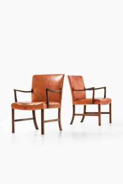 Ole Wanscher Pair of Armchairs in Leather and Rosewood by Ole Wanscher 1950s - 4744250