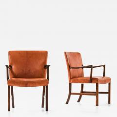 Ole Wanscher Pair of Armchairs in Leather and Rosewood by Ole Wanscher 1950s - 4746206