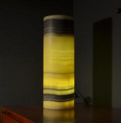 Onyx and Marble Industries 17 Cylindrical Horizontal bands Onyx Ambiant Lamp New Mexico  - 1136364