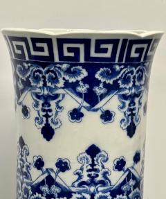 Oriental Porcelain Flow Blue White Umbrella Stand Large Vase Floral Decorated - 2808732