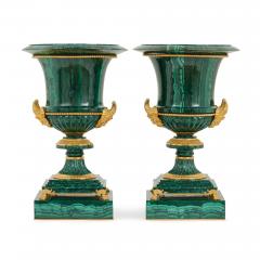 Ormolu mounted malachite Ekaterinburg vases after a design by I I Galberg - 2664937