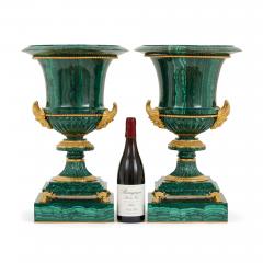 Ormolu mounted malachite Ekaterinburg vases after a design by I I Galberg - 2664943