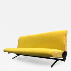 Osvaldo Borsani Italian Midcentury D 70 Sofa Bed by Osvaldo Borsani Tecno New Upholstery - 1698535