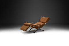 Osvaldo Borsani Osvaldo Borsani P40 Lounge Chair for Tecno S p A Italy 1950s - 2852576