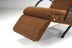 Osvaldo Borsani Osvaldo Borsani P40 Lounge Chair for Tecno S p A Italy 1950s - 2852585