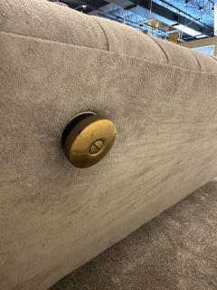 Osvaldo Borsani Osvaldo Borsani for Tecno D70 Sofa in Gray Suede Leather - 4641557