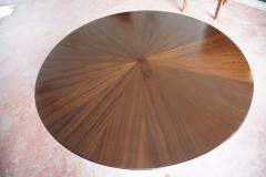 Osvaldo Borsani Osvaldo Borsani round dining table walnut four feet circa 1951 - 4132705