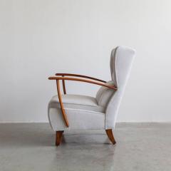 Osvaldo Borsani Pair of Lounge Chairs by Osvaldo Borsani - 4164090