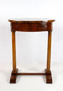 Oval 19th Century Biedermeier Nutwood Side Table Austria circa 1830 - 3524724