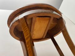 Oval Biedermeier Side Table with Drawer Walnut Veneer South Germany circa 1820 - 4229415