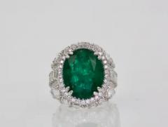 Oval Emerald 12 25 Carat Diamond Surround 8 85 Carat Total Weight 21 10 Carat - 3449146