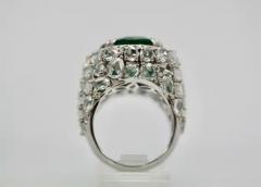Oval Emerald 12 25 Carat Diamond Surround 8 85 Carat Total Weight 21 10 Carat - 3449160