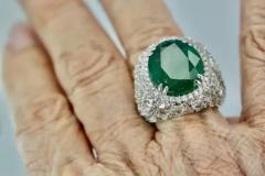 Oval Emerald 12 25 Carat Diamond Surround 8 85 Carat Total Weight 21 10 Carat - 3449207