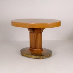 Oval Jugend Center Table in Oak with Brass Details Finland Early 20th Century - 4588133