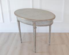 Oval table in the Gustavian style is finished in grey - 4791599