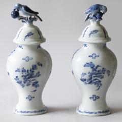 PAIR OF 19TH CENTURY DELFT BALUSTER VASES WITH LIDS - 4359439