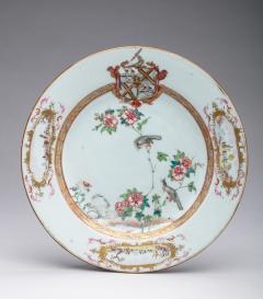 PAIR OF CHINESE EXPORT PORCELAIN CHARGERS - 3013807