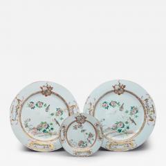 PAIR OF CHINESE EXPORT PORCELAIN CHARGERS - 3014922