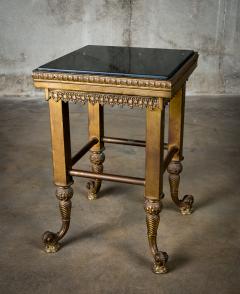 PAIR OF CONTINENTAL NEOCLASSICAL TABLES - 664719