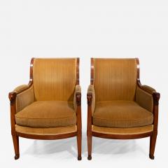 PAIR OF DIRECTOIRE BLONDE MAHOGANY BERG RES FRANCE CIRCA 1795 - 2729792