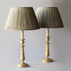 PAIR OF EARLY 19TH CENTURY GILT BRONZE CANDLESTICKS CONVERTED TO TABLE LAMPS - 4575516