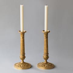 PAIR OF FINE QUALITY FRENCH RESTORATION GILT BRONZE CANDLESTICKS Circa 1815 - 759729
