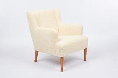 PAIR OF FRITS HENNINGSEN SHEEPSKIN LOUNGE CHAIRS - 2190532