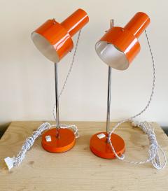 PAIR OF ORANGE TASK LAMPS - 2668899